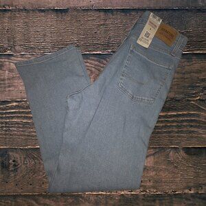 Levis High Rise Straight Leg Blue Denin Size 29/8